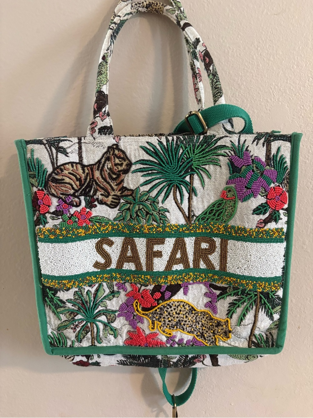 Safari beaded Tote Bag in Green